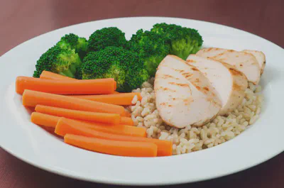 운동 후 회복에 좋은 건강한 식단