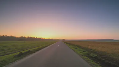 달리기를 통한 정신적 이점을 상징하는 풍경 이미지