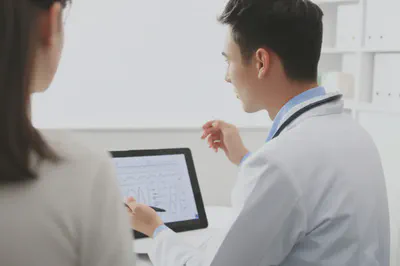 전문가와 상담하여 정확한 폐 건강 상태를 확인하세요.