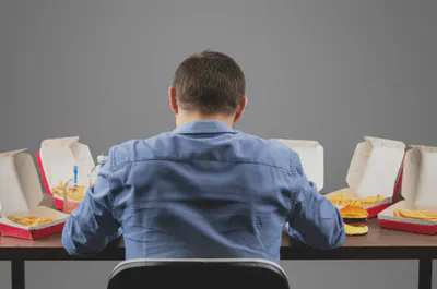 여름철 건강 관리에 흔히 저지르는 잘못된 식습관