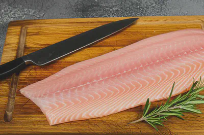 자연산 민어와 양식 민어 필레 비교