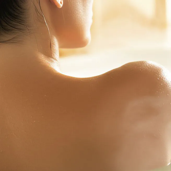 반신욕이 오히려 피부 노화를 부른다고요? 전문가들이 말하는 올바른 온도와 시간.