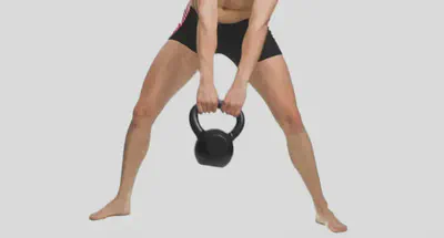 케틀벨 스포츠의 유려하고 강력한 움직임