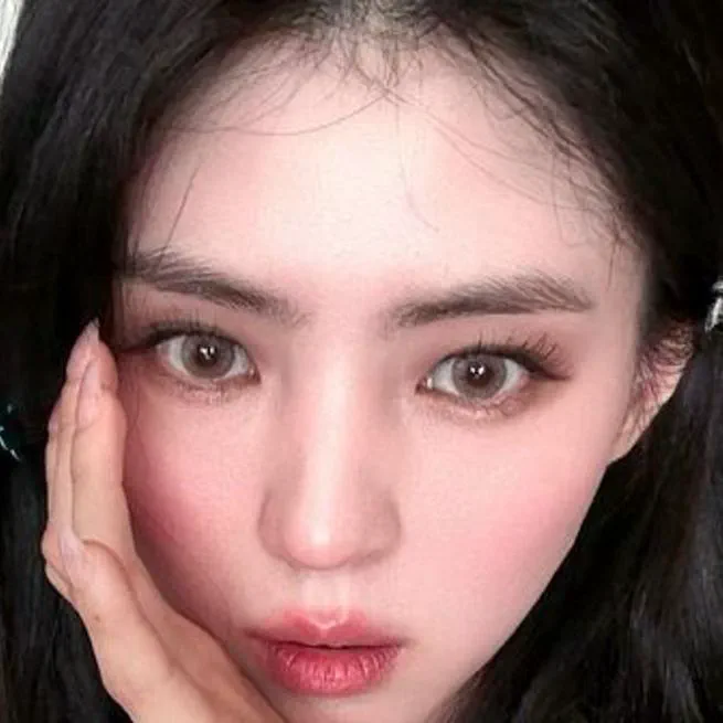 민감성 피부라면 여름에 절대 하지 말아야 할 뷰티 상식